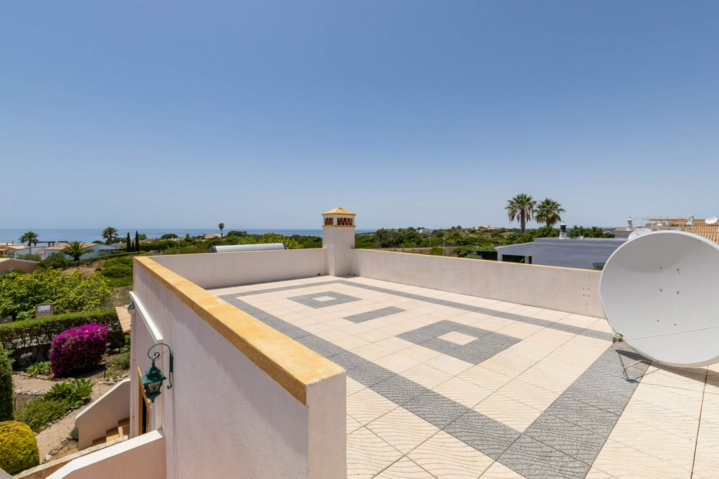 Beautiful 3-bedroom villa in Porto Dona Maria to rent