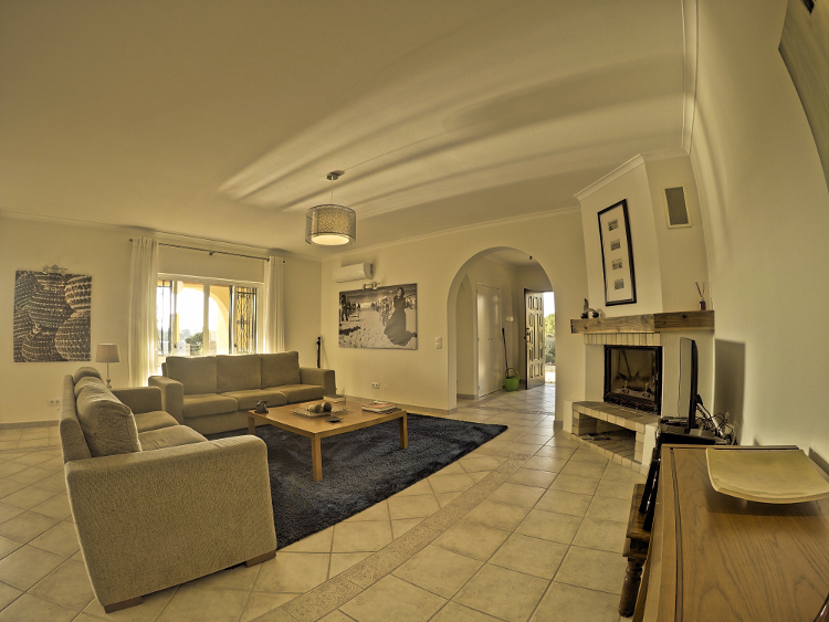 Fantastic 5-Bedroom Villa near Carvoeiro Beach for rent