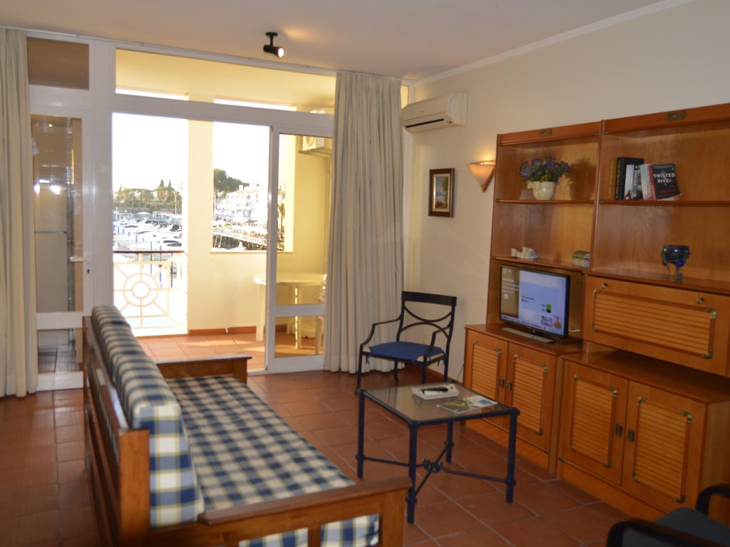 Excellent Well-Located 1-Bedroom Apartment in Vilamoura for rent