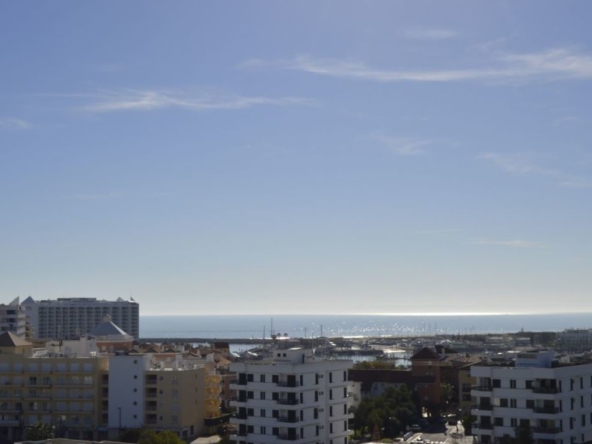 Fully renovated 1-bedroom apartment in Vilamoura for rent