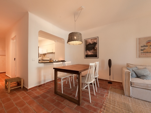 Beautiful 2-bedroom apartment in Albufeira resort to rent