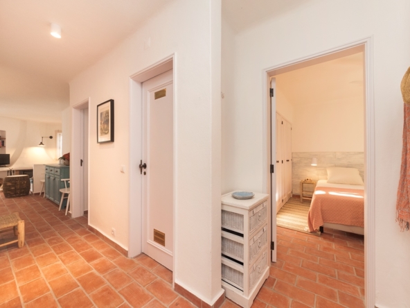 Beautiful 2-bedroom apartment in Albufeira resort to rent