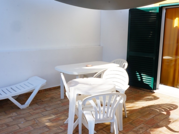 1 and 2-bedroom cottages in the heart of Praia da Luz to rent
