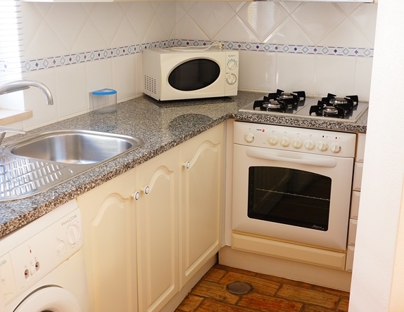 1 and 2-bedroom cottages in the heart of Praia da Luz to rent
