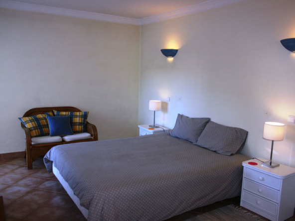carvoeiro apartment t2 for rent