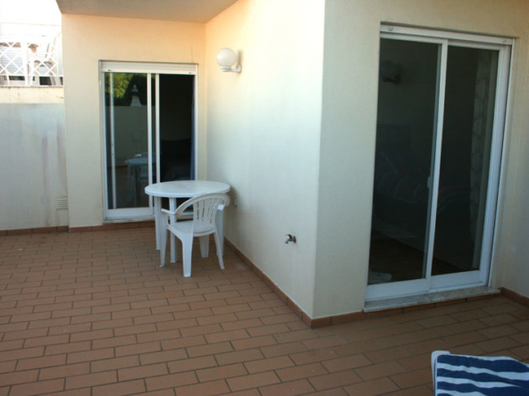 carvoeiro apartment t2 for rent