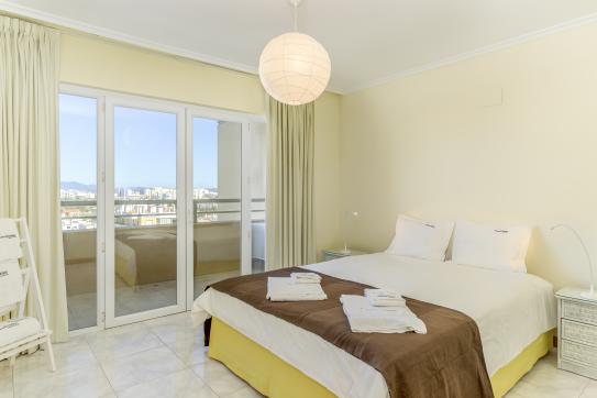 Modern 1-Bedroom Apartment in Praia da Rocha