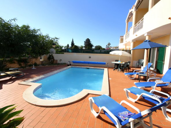 Luxury semi-detached villa in Praia da Luz rent