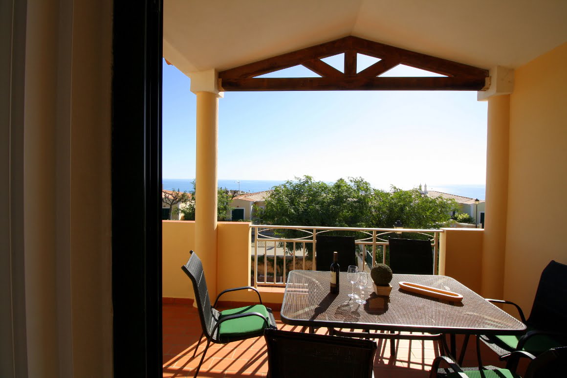 Luxury semi-detached villa in Praia da Luz rent