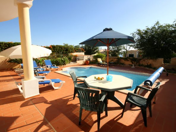 Luxury semi-detached villa in Praia da Luz rent