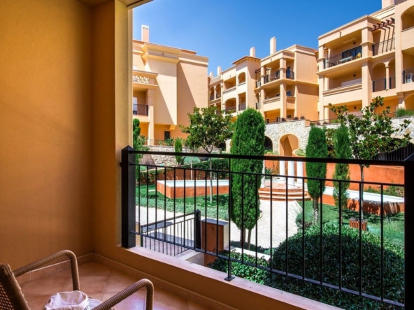 Stunning 2-bedroom apartment near the beach in Luz for rent