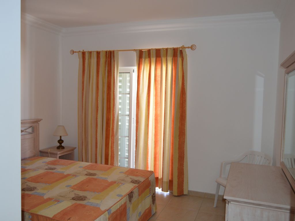 3-bedroom townhouse in Manta Rota rent