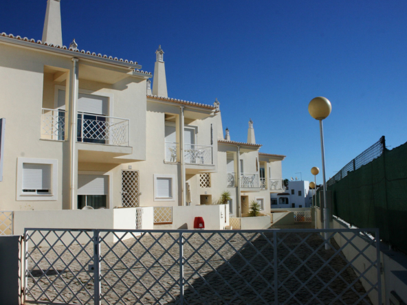 Carvoeiro apartment t2 bedroom for rent