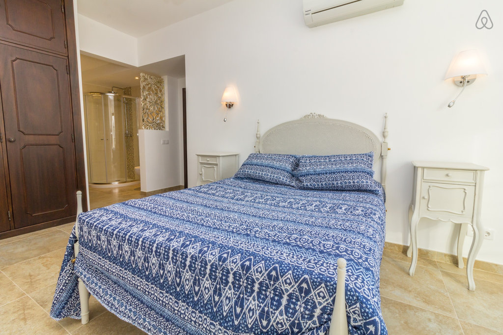 modern apartment in tavira for rent for sale