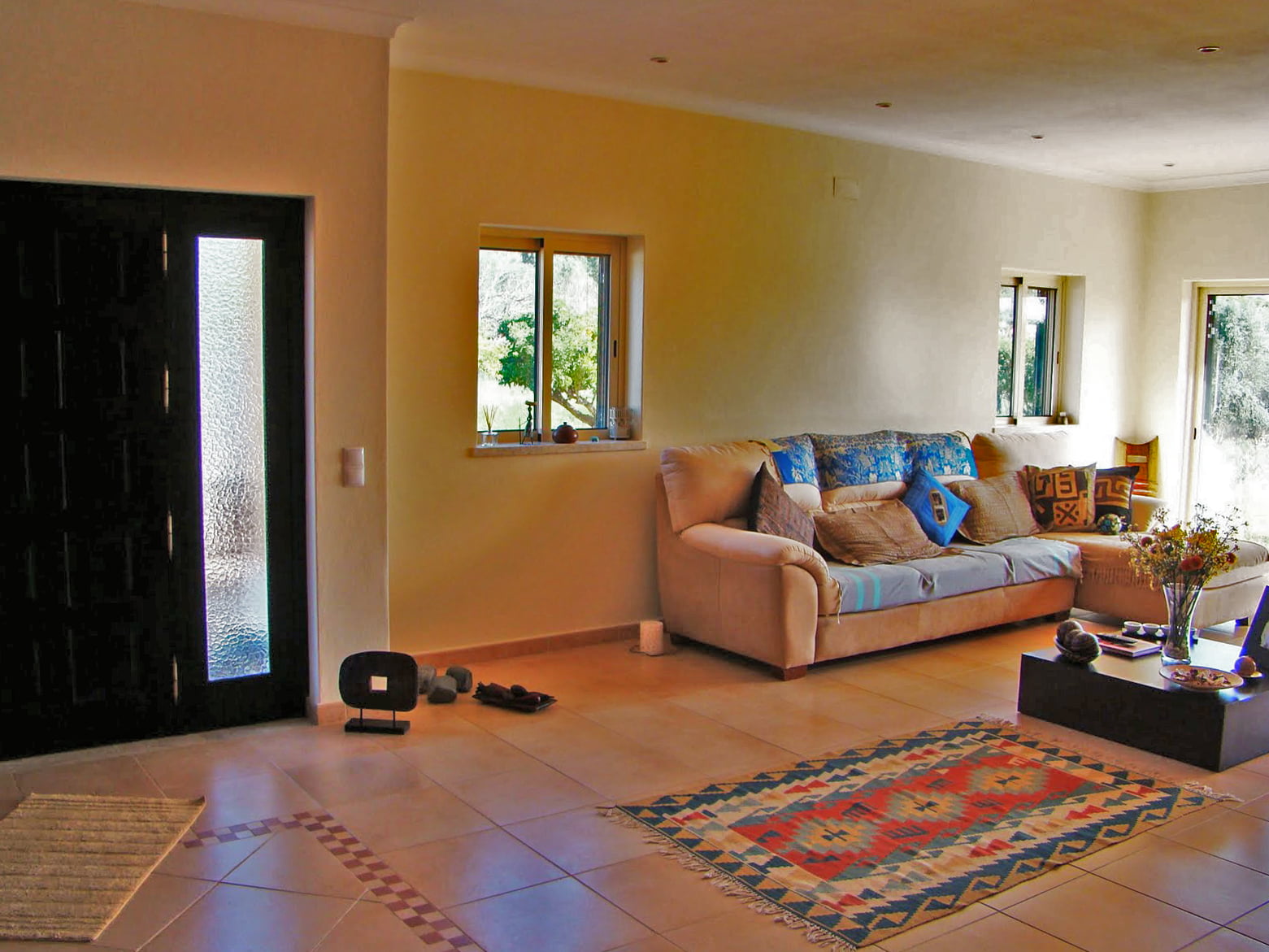 Beautiful 3-bedrooms countryside villa to rent