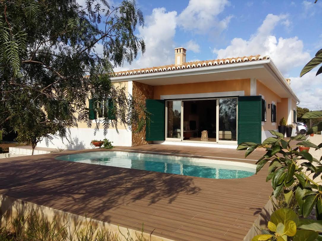 Beautiful 3-bedrooms countryside villa to rent