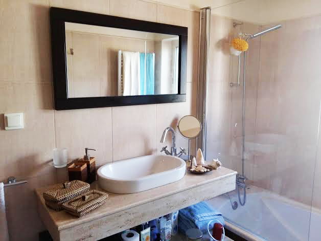 Beautiful 3-bedrooms countryside villa to rent